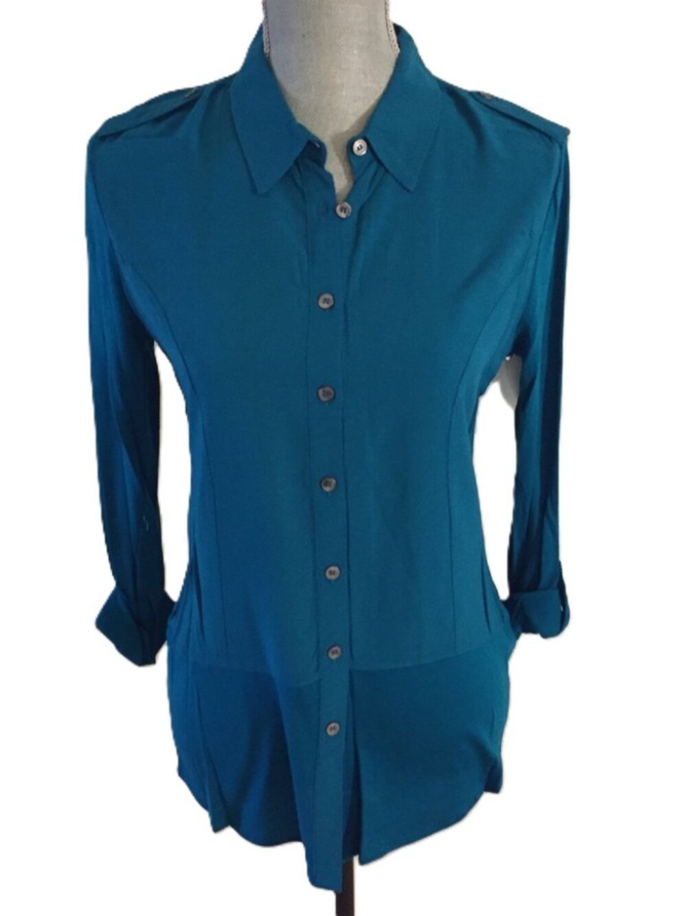 Vince Camuto Azure Button-Front L/S Roll-Tab Button Cuffs Two Tone Blouse XS NWT